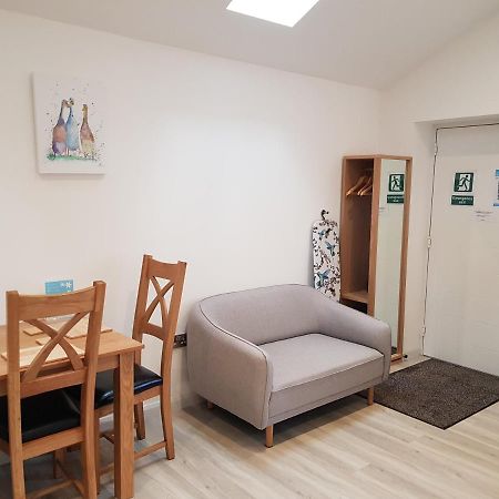 Wyvern Apartment Γέοβιλ Εξωτερικό φωτογραφία